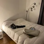 1 Bedroom Saint Lazare Paris