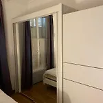 1 Bedroom Saint Lazare Paris