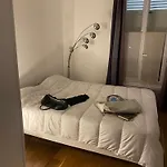1 Bedroom Saint Lazare Paris